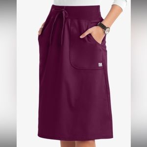 UA Buttersoft Scrub Skirt